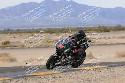 media/Dec-17-2022-SoCal Trackdays (Sat) [[224abd9271]]/Turn 9 Inside (1pm)/